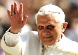 Benedikt XVI. (15.2 kB)